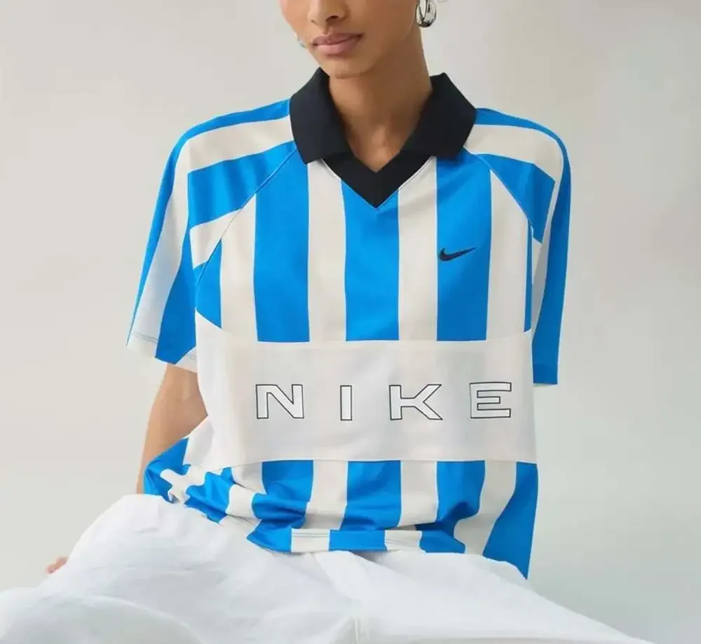 Nike Women's Sportswear Oversized Jersey Size Small